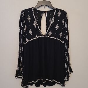 Black and White Boho Blouse